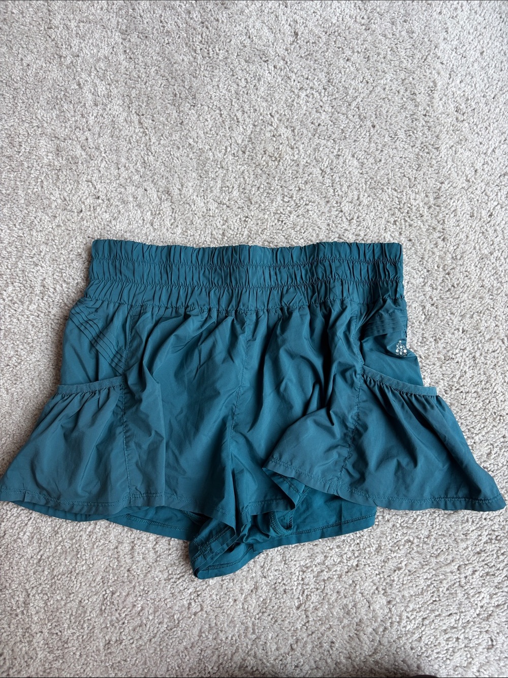Free People Get your flirt on shortsie, size small, color high tide